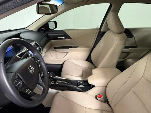 Used 2013 Honda Accord EX-L image 29