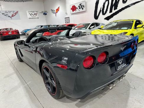 Used 2012 Chevrolet Corvette Convertible w/ 3LT Preferred Equipment Group image 3