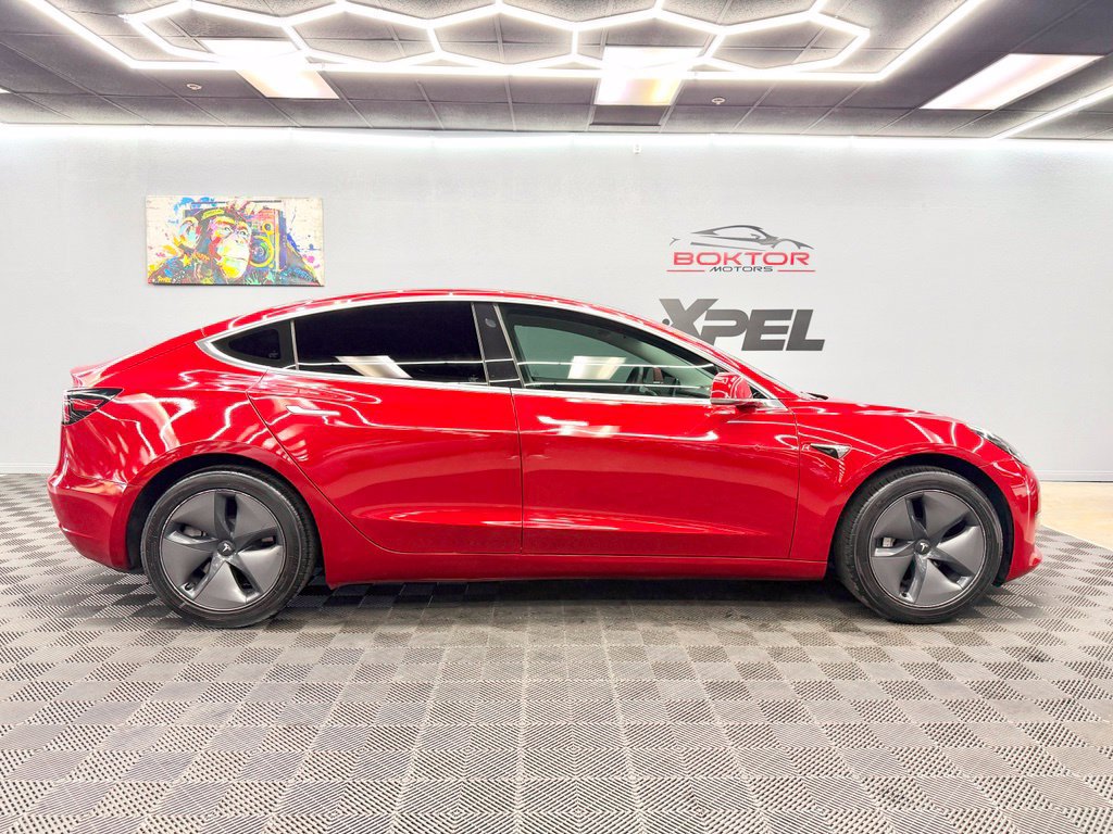 Used 2019 Tesla Model 3 Standard Range RWD image 16