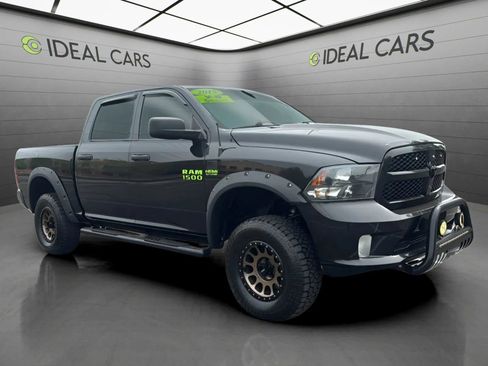 Used 2015 RAM 1500 Express AWD/4WD image 3