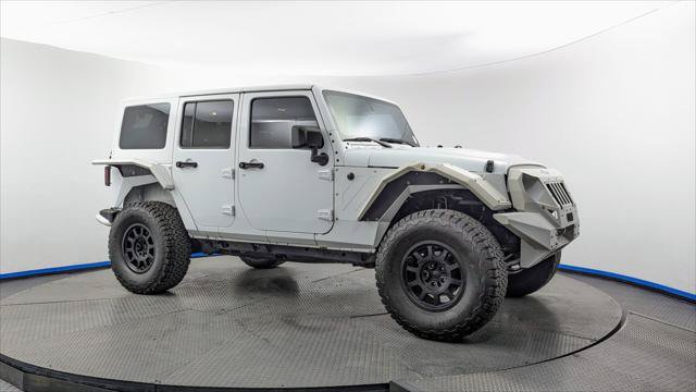 Used 2016 Jeep Wrangler Unlimited Rubicon AWD/4WD image 11
