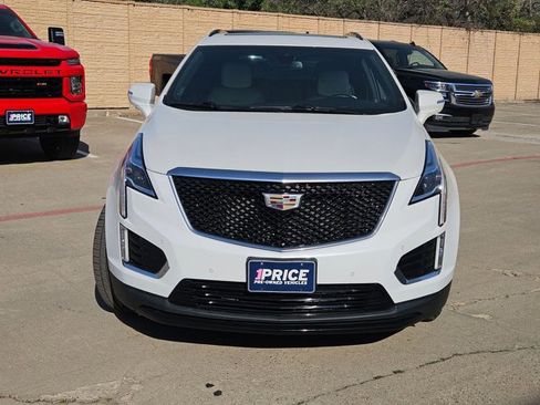 Used 2020 Cadillac XT5 Sportv image 2