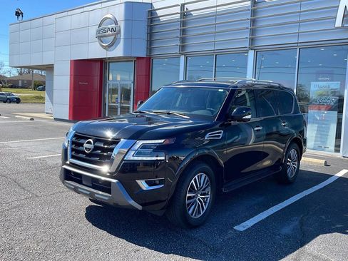 Certified 2024 Nissan Armada SL w/ Cargo Package image 5