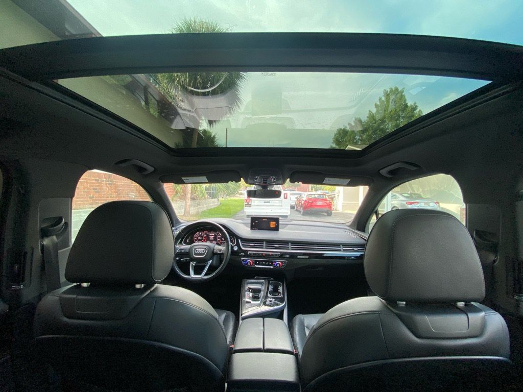 Used 2018 Audi Q7 3.0T Prestige AWD/4WD image 15