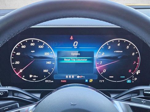 Certified 2025 Mercedes-Benz GLC 300 image 11