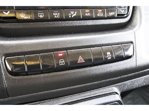 Used 2025 RAM ProMaster 2500 w/ Convenience Group FWD image 27
