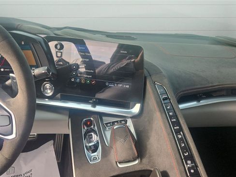 Used 2023 Chevrolet Corvette Stingray Premium Cpe w/ Z51 Performance Package image 18