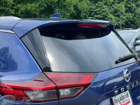 Certified 2021 Nissan Rogue SV AWD/4WD image 26