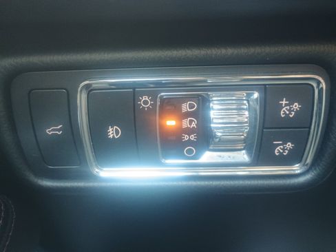 Used 2021 Lincoln Aviator Reserve w/ Equipment Group 201A image 24