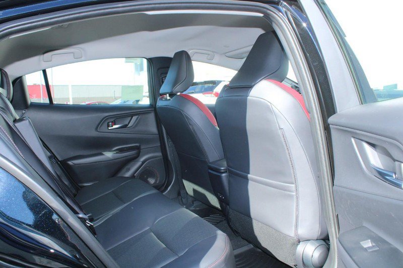 Used 2026 Toyota Prius Plug-In Hybrid w/ Limited Premium Package FWD image 5