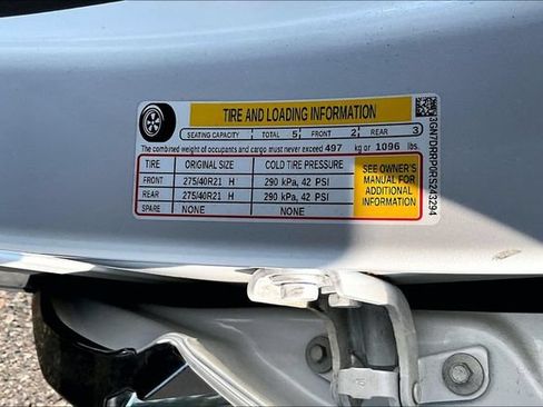 Certified 2024 Chevrolet Equinox EV RS w/ LPO, All-Weather Mat Package FWD image 32