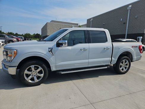 Used 2021 Ford F150 Lariat AWD/4WD image 1