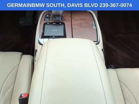 Used 2018 Lexus LS 500 w/ Interior Upgrade Package RWD image 21
