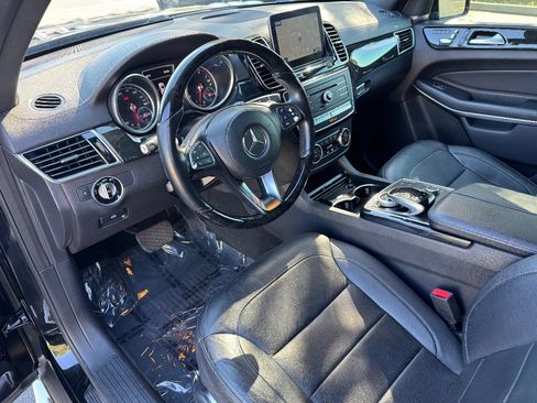 Used 2017 Mercedes-Benz GLS 550 4MATIC image 16