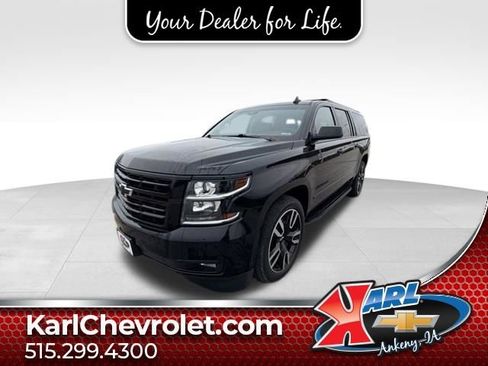 Used 2018 Chevrolet Suburban Premier image 1