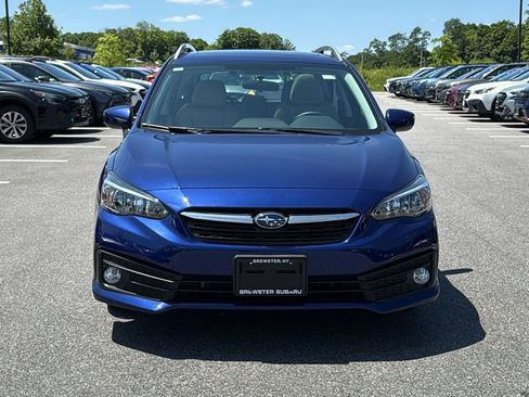 Certified 2023 Subaru Impreza 2.0i Premium AWD/4WD image 2