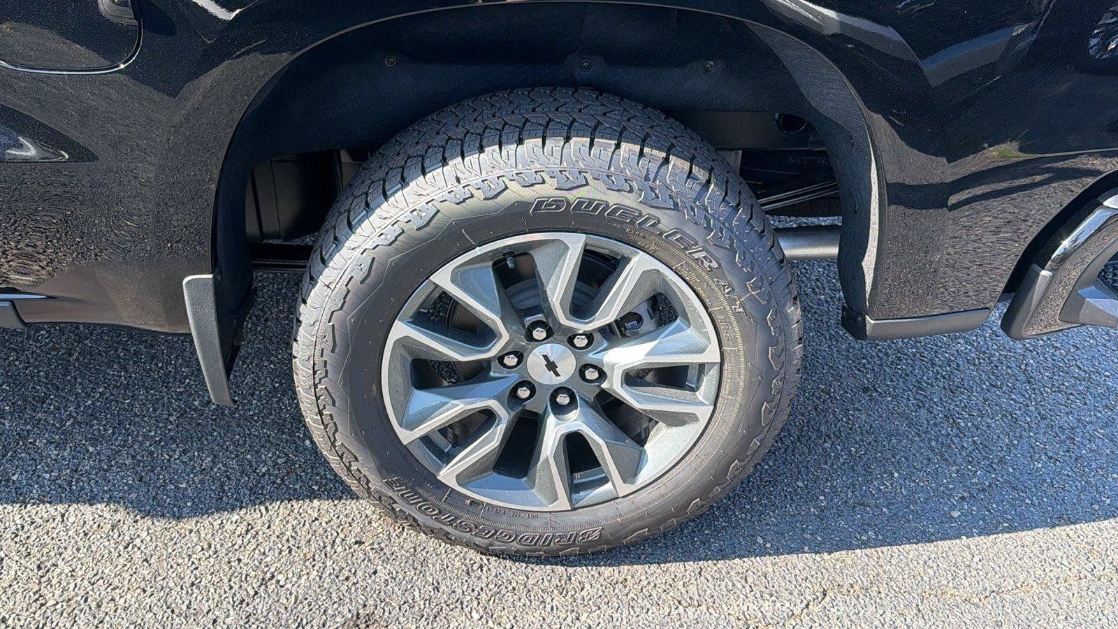 New 2026 Chevrolet Silverado 1500 RST w/ RST All Star Premium Package AWD/4WD image 9