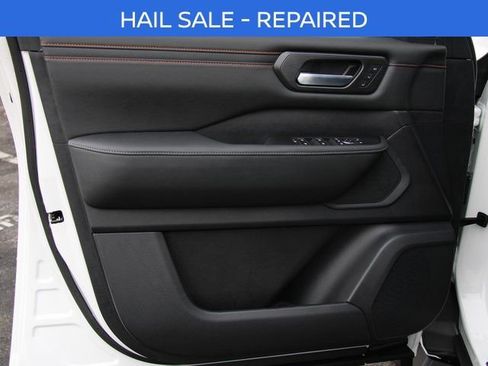 New 2026 Nissan Armada PRO-4X w/ Captain's Chari Seat Package AWD/4WD image 15