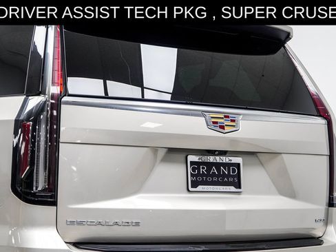 Used 2023 Cadillac Escalade ESV Premium Luxury w/ Touring Package AWD/4WD image 14