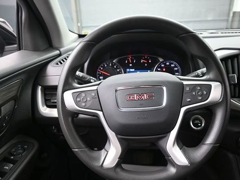 Used 2023 GMC Terrain SLE w/ Driver Convenience Package FWD image 8