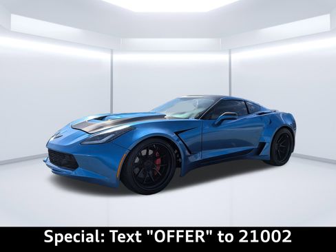Used 2019 Chevrolet Corvette Stingray Coupe image 8