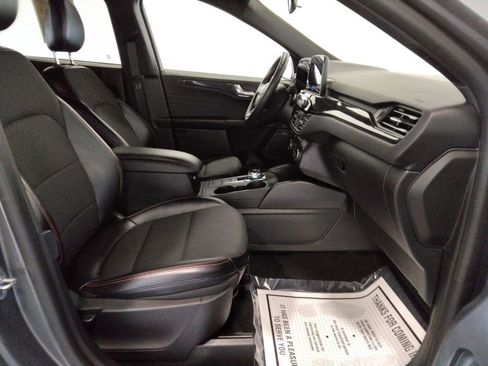 Used 2023 Ford Escape ST-Line image 43