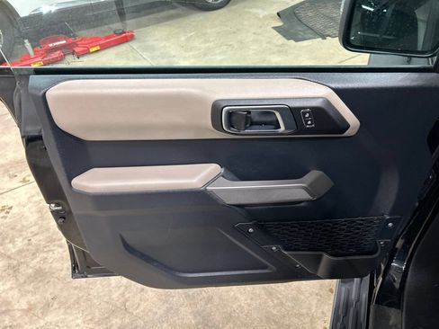 Certified 2023 Ford Bronco Wildtrak AWD/4WD image 15