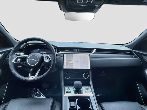 Certified 2024 Jaguar F-PACE R-Dynamic S AWD/4WD image 9