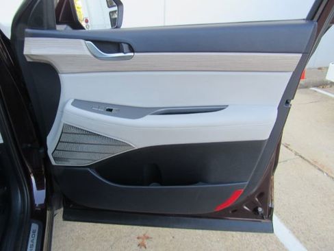 Used 2021 Hyundai Palisade Limited w/ Cargo Package image 24