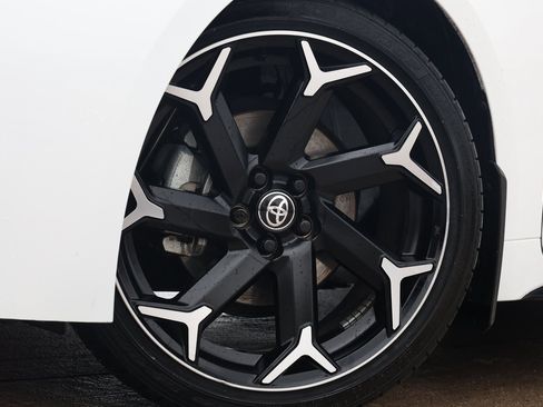 Used 2025 Toyota Corolla FX image 11