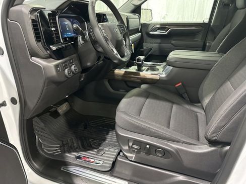 Certified 2026 Chevrolet Silverado 1500 LT Trail Boss w/ Convenience Package II image 10