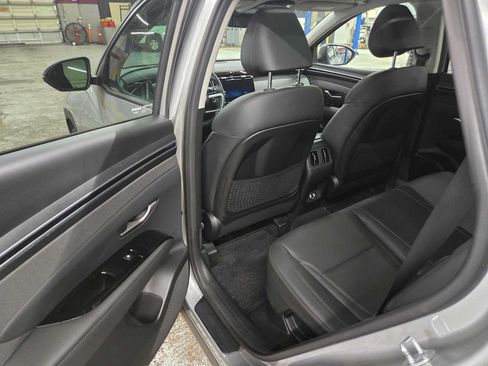 Used 2023 Hyundai Tucson SEL w/ Cargo Package AWD/4WD image 15