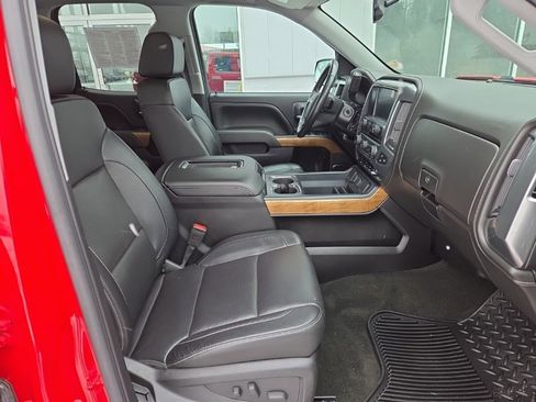 Used 2017 Chevrolet Silverado 1500 LTZ w/ Sport Package image 29