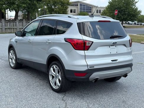 Used 2019 Ford Escape Titanium AWD/4WD image 5