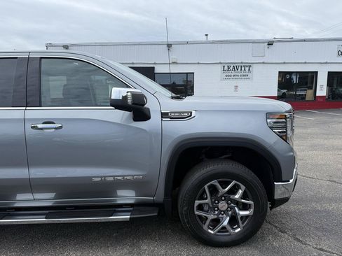 Used 2026 GMC Sierra 1500 SLT w/ SLT Premium Package AWD/4WD image 15