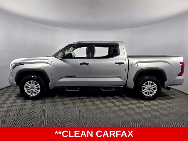 Used 2022 Toyota Tundra SR5 AWD/4WD image 5
