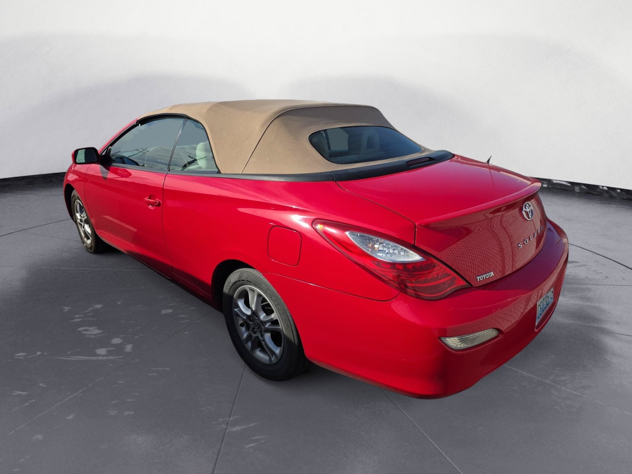 Used 2008 Toyota Solara SE FWD image 4