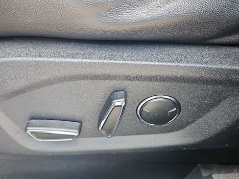 Used 2016 Ford Edge Sport w/ Equipment Group 401A AWD/4WD image 14