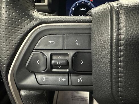Used 2026 Toyota 4Runner Limited AWD/4WD image 19