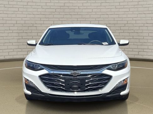 Used 2023 Chevrolet Malibu LT FWD image 2