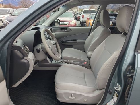 Used 2012 Subaru Forester 2.5X Premium w/ Popular Pkg 1 image 25