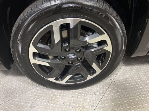 Certified 2025 Subaru Forester Limited w/ Popular Package #2 image 21