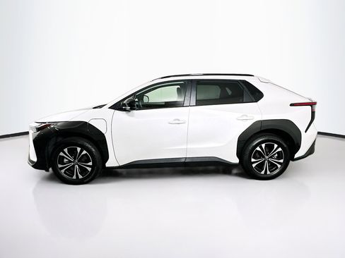 Used 2024 Toyota bZ4X FWD w/ Weather Package image 4
