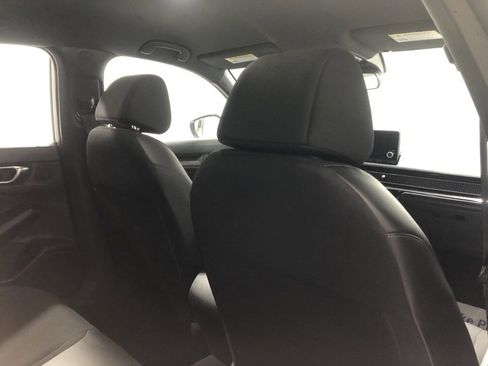 Used 2023 Honda Civic Sport image 11