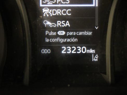 Used 2022 Toyota Camry LE FWD image 25
