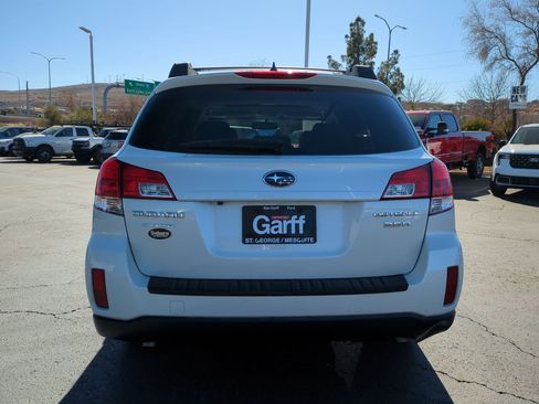 Used 2013 Subaru Outback 3.6R Limited w/ Moonroof Pkg image 5