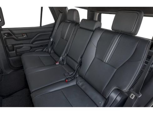 Used 2026 Toyota 4Runner Limited AWD/4WD image 8
