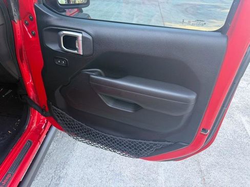 Used 2020 Jeep Gladiator Sport w/ Quick Order Package 24S image 24