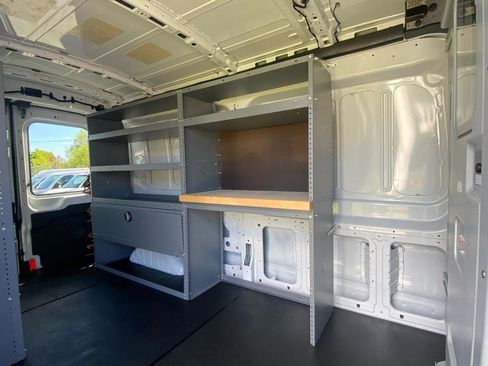 Used 2020 Ford Transit 250 Medium Roof RWD image 7