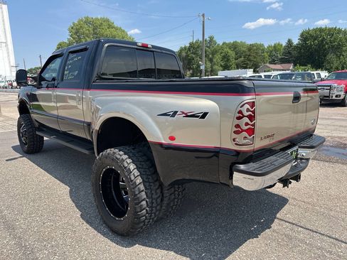 Used 2000 Ford F350 Lariat image 2